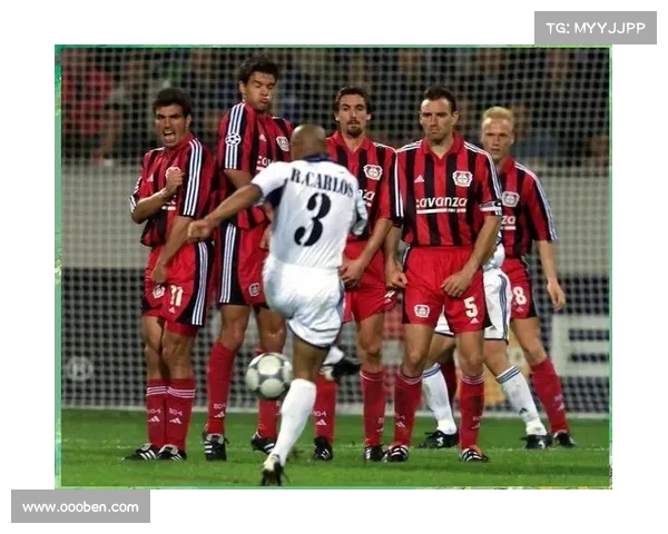 德甲历史上的经典瞬间回顾:那些难忘的时刻和传奇球员的辉煌表现 德甲历史上的经典瞬间回顾:那些难忘的时刻和传奇球员的辉煌表现